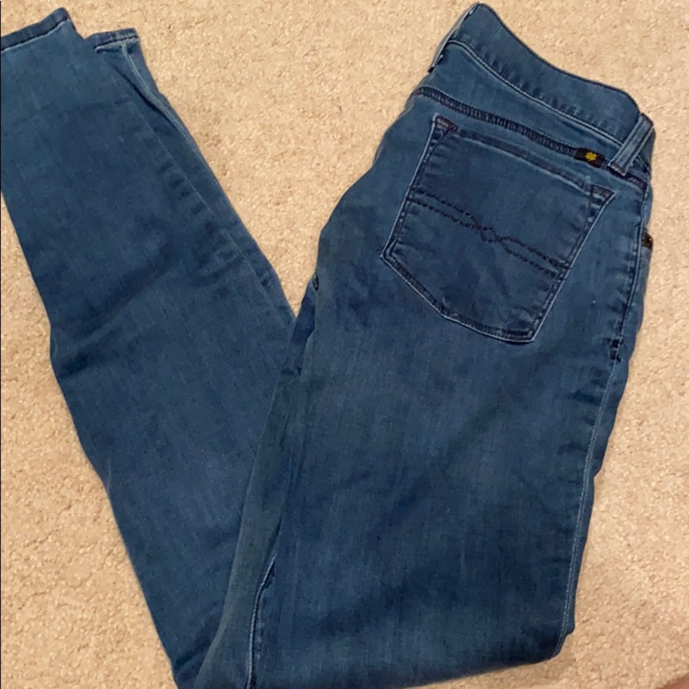 Lucky Jeans